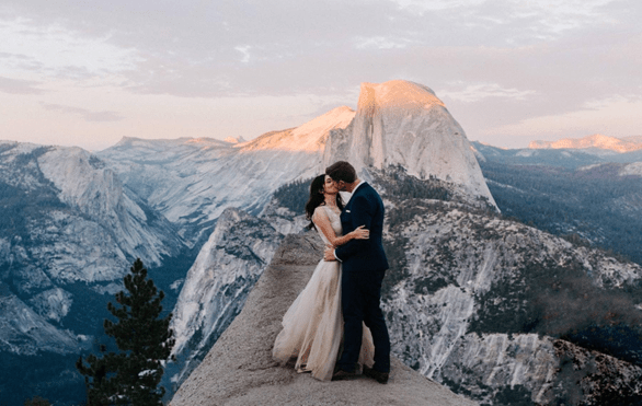 The Benefits of Hiring a Professional Elopement Photographer